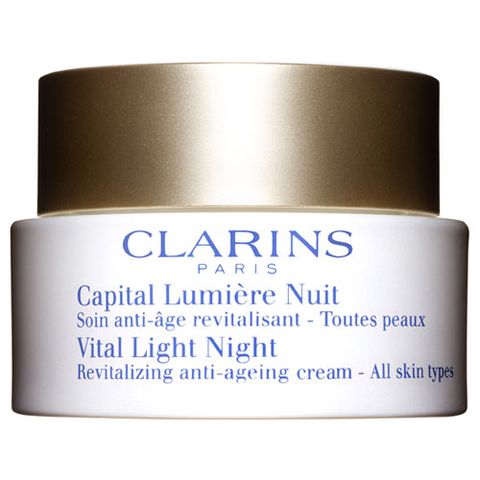 Clarins Vital Light Night Revitalizing Anti-Ageing Cream All Skin Types i gruppen Ansikte / Nattcreme / Pigmenterad hud hos Hudotekets Webshop (20121000)