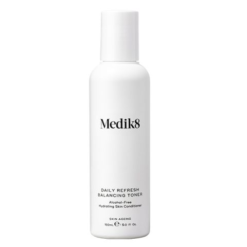 Medik8 Daily Refresh Balancing Toner i gruppen Ansikte / Rengöringsritualen / Ansiktsvatten / Mogen hud hos Hudotekets Webshop (1003)