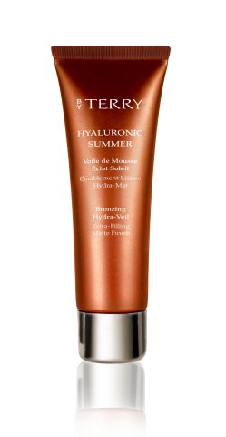 By Terry Hyaluronic Summer Bronzing Hydra-Veil i gruppen Makeup / Bas / Rouge hos Hudotekets Webshop (1148245100r)