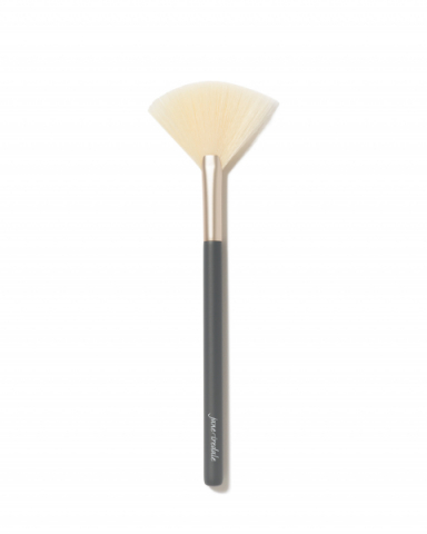 Jane Iredale Fan Brush | Makeup - Makeupborstar - Borstar till ansiktsmakeup | Apoteka