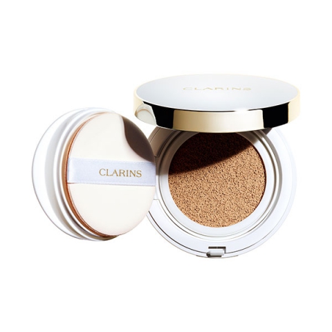Clarins Everlasting Cushion Spf 50 112 Amber i gruppen Makeup / Bas / Foundation hos Hudotekets Webshop (22009112-0)