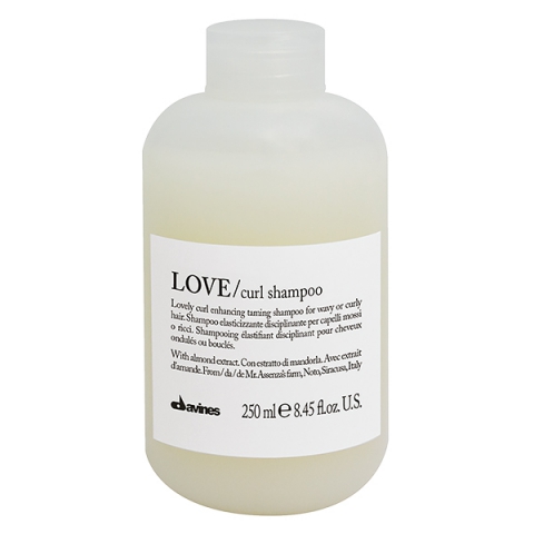 Davines Essential Haircare Love Curl Shampoo i gruppen Eko & vegan / Vegansk hårvård hos Hudotekets Webshop (51080)