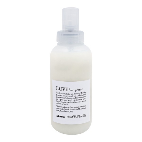 Davines Essential Haircare Love Curl Primer i gruppen Hår / Hårtreatments / Leave in produkter hos Hudotekets Webshop (51097)