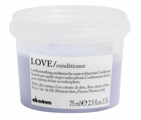 Davines Essential Haircare Love Smoothing Conditioner Travel Size i gruppen Hår / Balsam  / Balsam hos Hudotekets Webshop (51887)