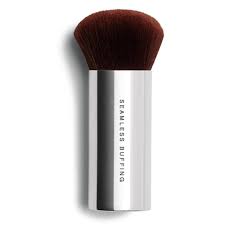 bareMinerals Seamless Buffing Brush i gruppen Makeup / Makeupborstar / Borstar till ansiktsmakeup hos Hudotekets Webshop (68145)