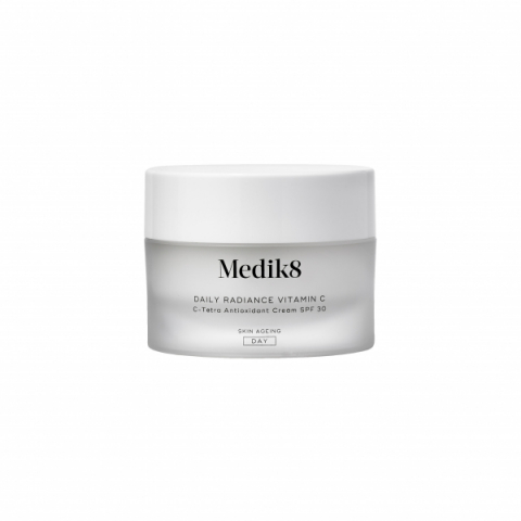 Medik8 Daily Radiance Vitamin C Spf 30 i gruppen Ansikte / Ansiktskräm / Dagkräm med SPF hos Hudotekets Webshop (M1051)