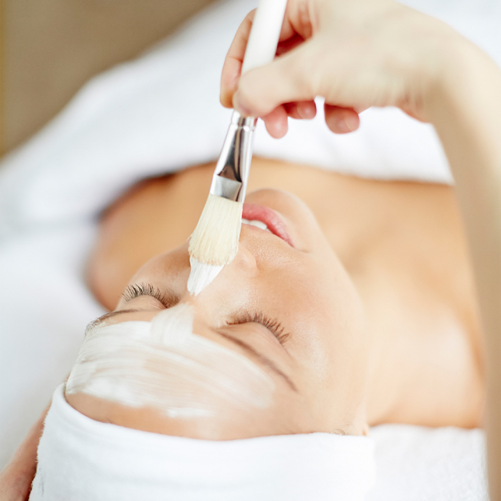 Ansiktsbehandling Bioline Purity Peel
