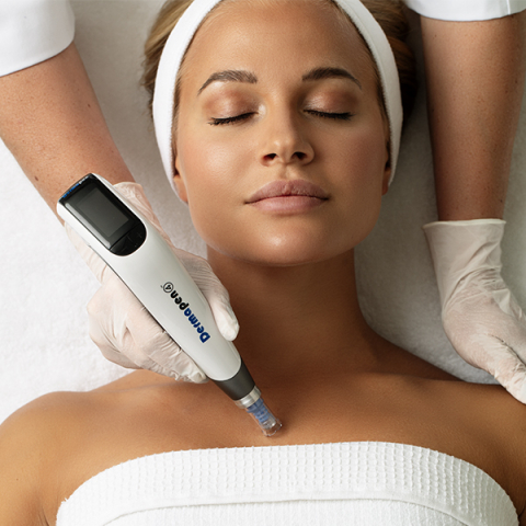 Ansiktsbehandling Dermapen4 Ansikte, hals & dekolltage / parti kropp i gruppen Behandlingar / Ansikte / Ansiktsbehandlingar / Kemisk peeling hos Hudotekets Webshop (dpen3)