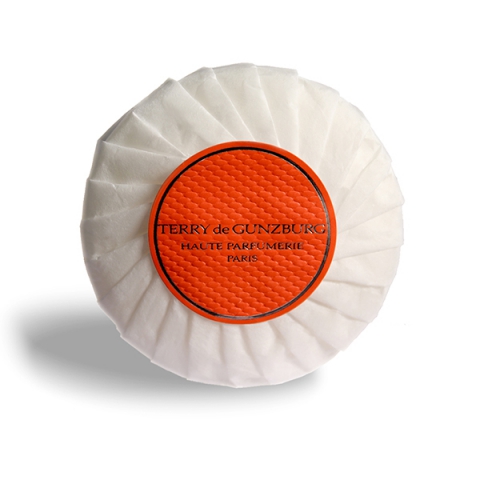 Gåva - By Terry Scented soap Lumière d'Epices i gruppen Kropp hos Hudotekets Webshop (g100soap)