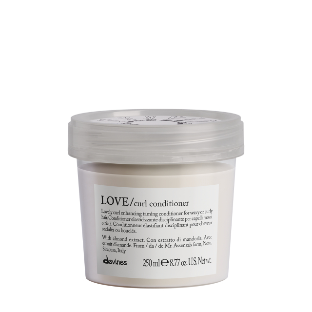 Davines Essential Haircare Love Curl Conditioner