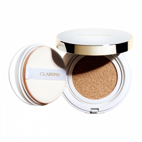 Clarins Everlasting Cushion Spf 50 i gruppen Makeup / Bas / Foundation hos Hudotekets Webshop (r22009107-7)