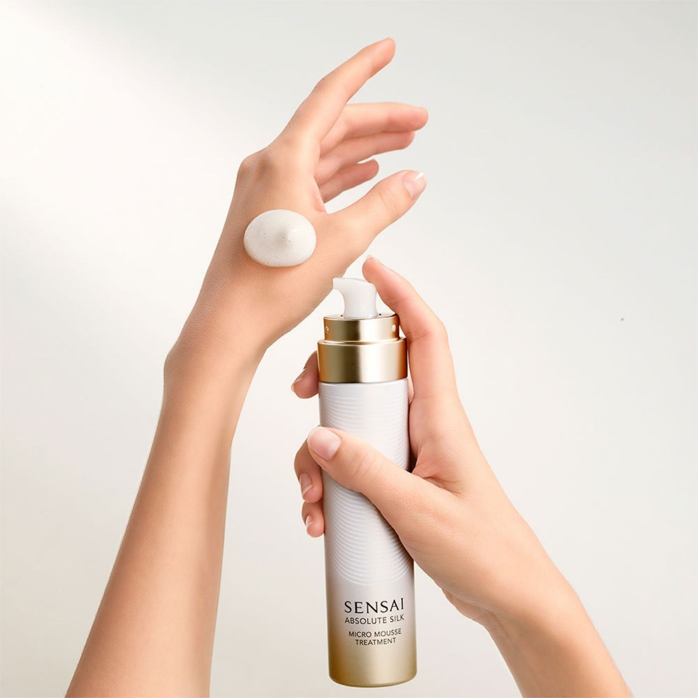 Sensai Absolute Silk Micro Mousse Treatment