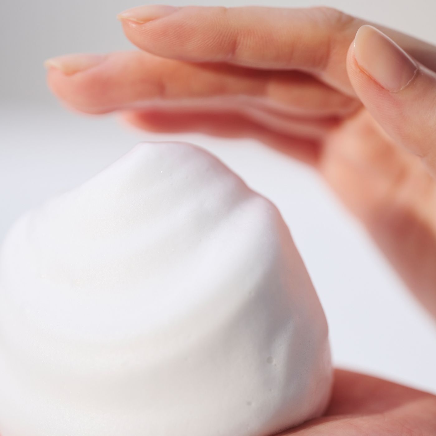 Sensai Silky Purifying Creamy Soap N 125 ml