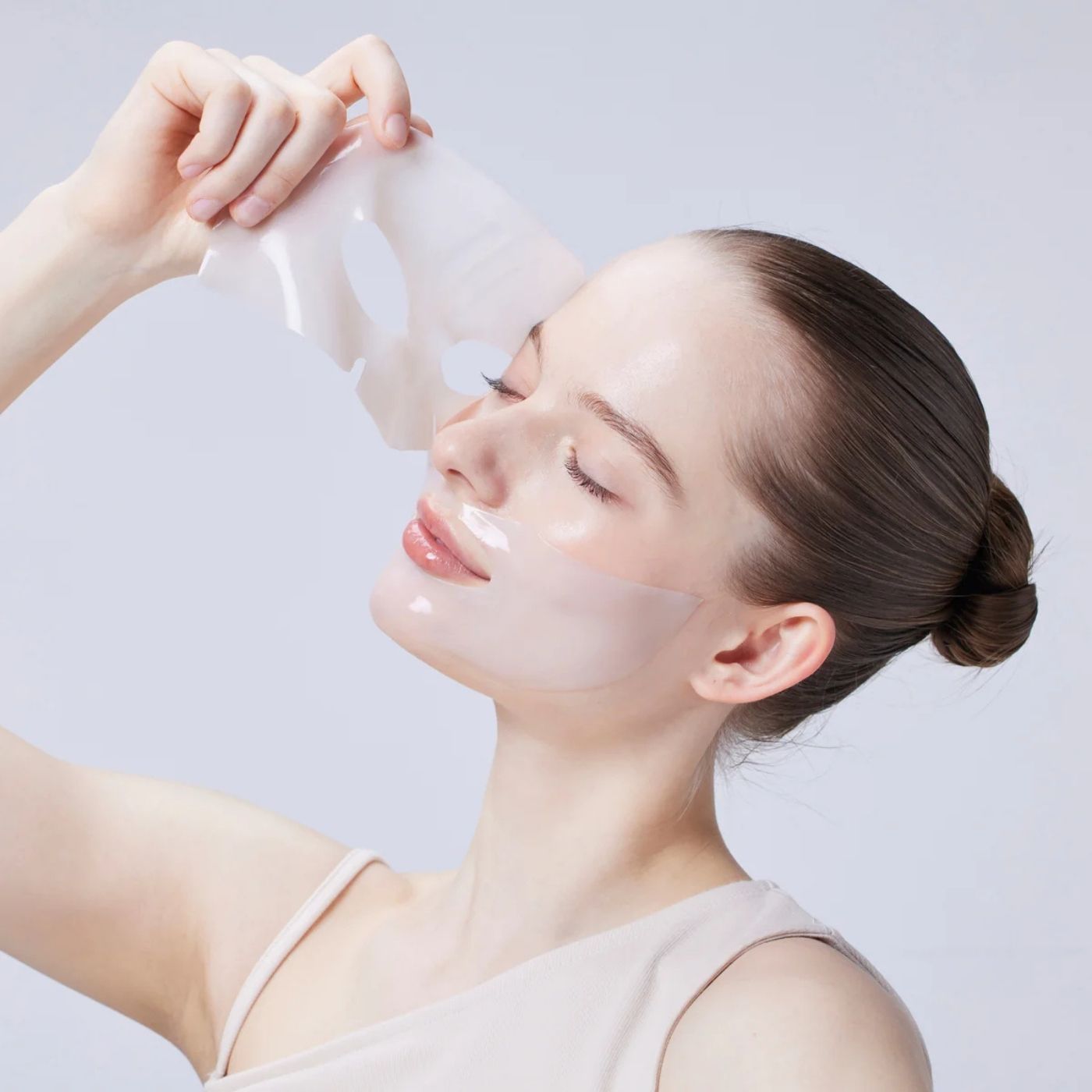 COSRX The Alpha-Arbutin Discoloration Care Hydrogel Mask 3 Pcs