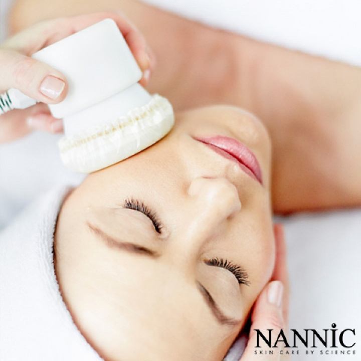 Ansiktsbehandling NBE 3000